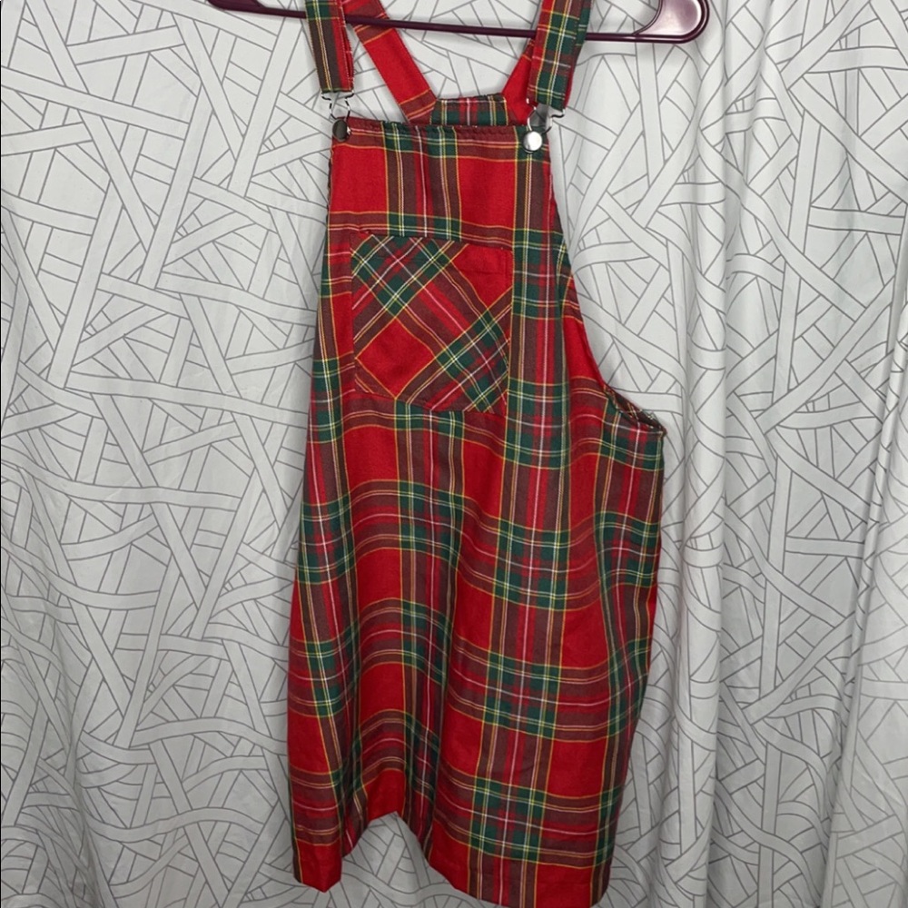 Overall skirt